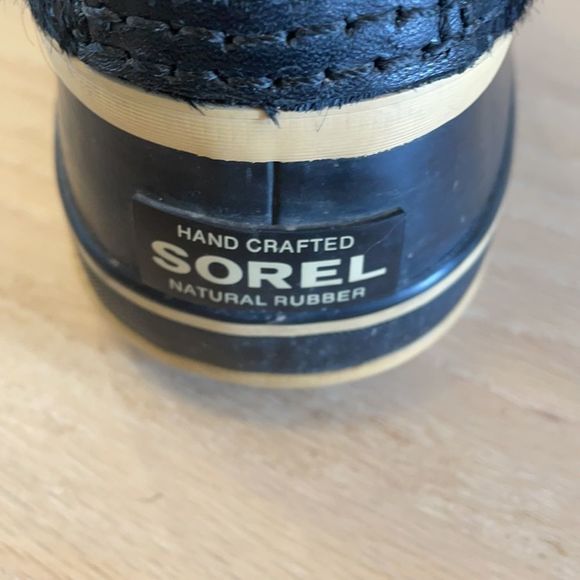 Sorel Winter Boots - Pony Hair with Swarovski Crystal Accents - Size 7 - Picture 9 of 11